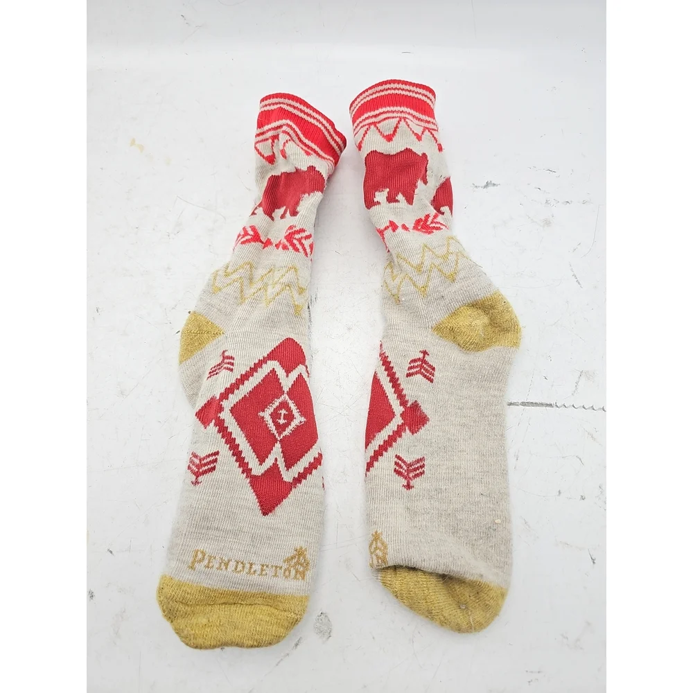 Pendleton Bear Pattern Geometric Socks